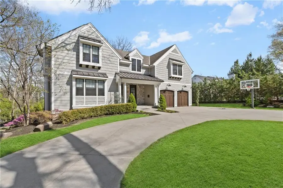 8909 Lee Boulevard, Leawood, KS 66206 - #3