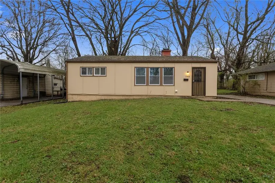 7905 E 112th Street, Kansas City, MO 64134 - #2