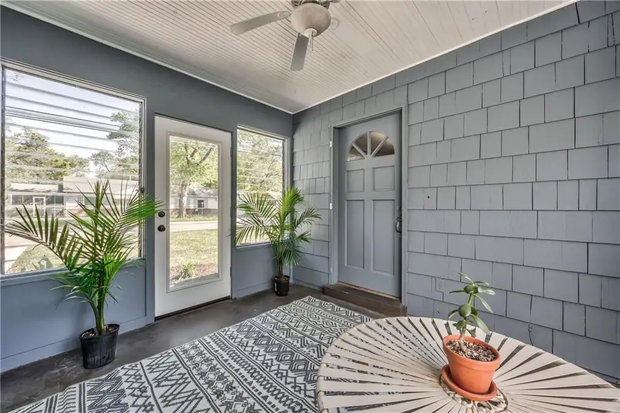 4819 W 55th Street, Roeland Park, KS 66205 - #3