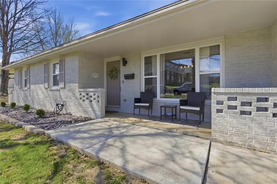 102 Garden Lane, Excelsior Springs, MO 64024 - #3