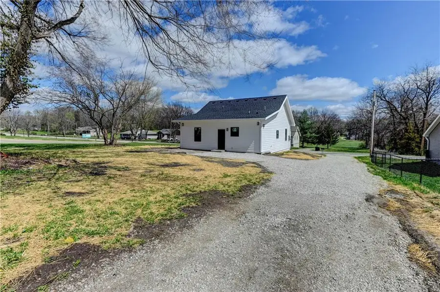 608 S Camden Street, Richmond, MO 64085 - #3