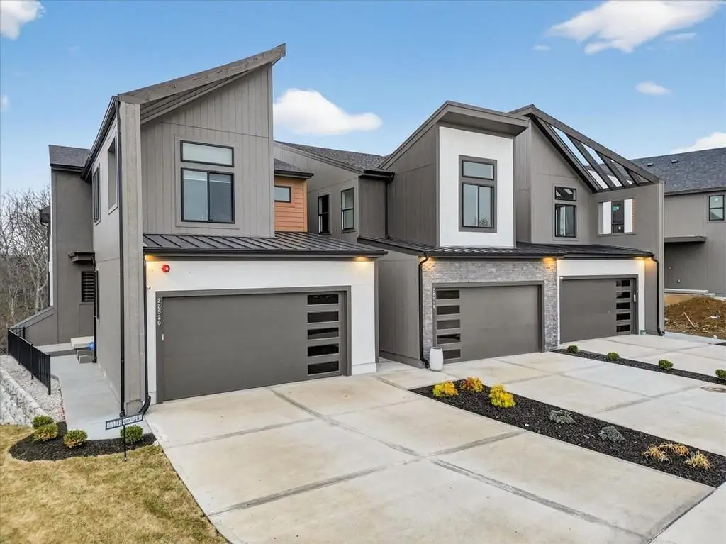 9326 Freedom Street, Lenexa, KS 66227 - #1