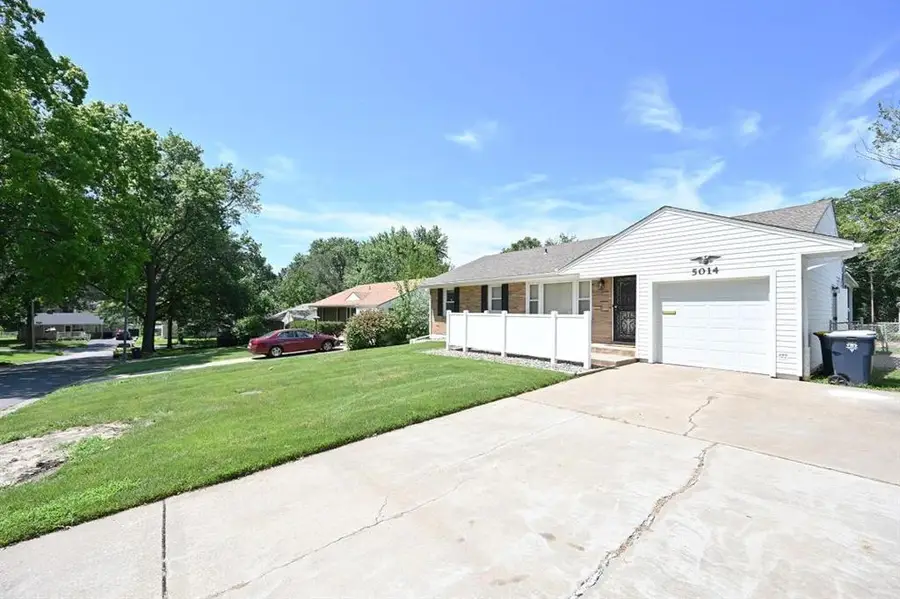 5014 N Cypress Avenue, Kansas City, MO 64119 - #3