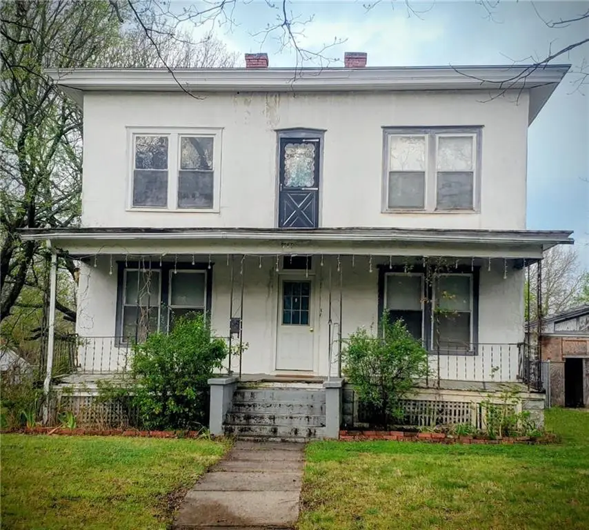 719 S 6th Street, Independence, KS 67301 - #1