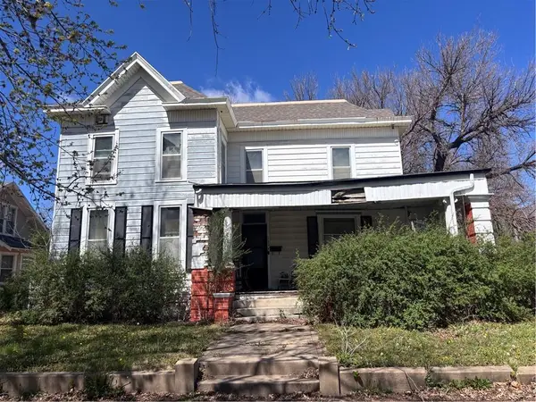 223 NE 6th Street, Abilene, KS 67410