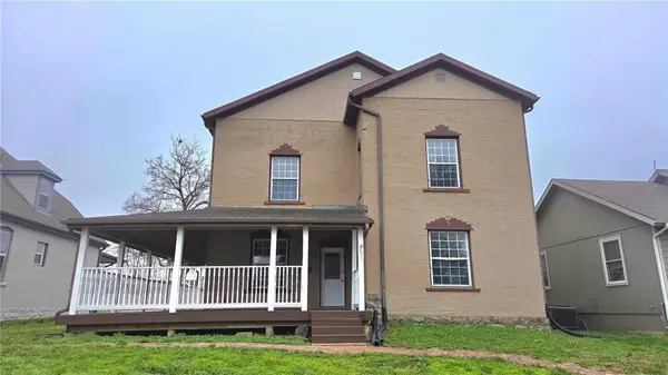 405 W Peoria Street, Paola, KS 66071