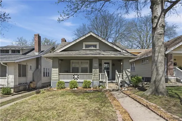 30 W 73rd Terrace, Kansas City, MO 64114