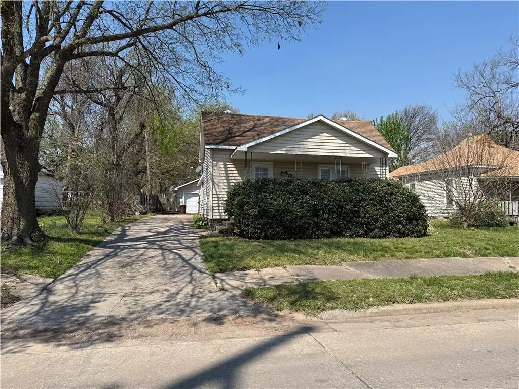 408 S Joplin Street, Pittsburg, KS 66762 - #1