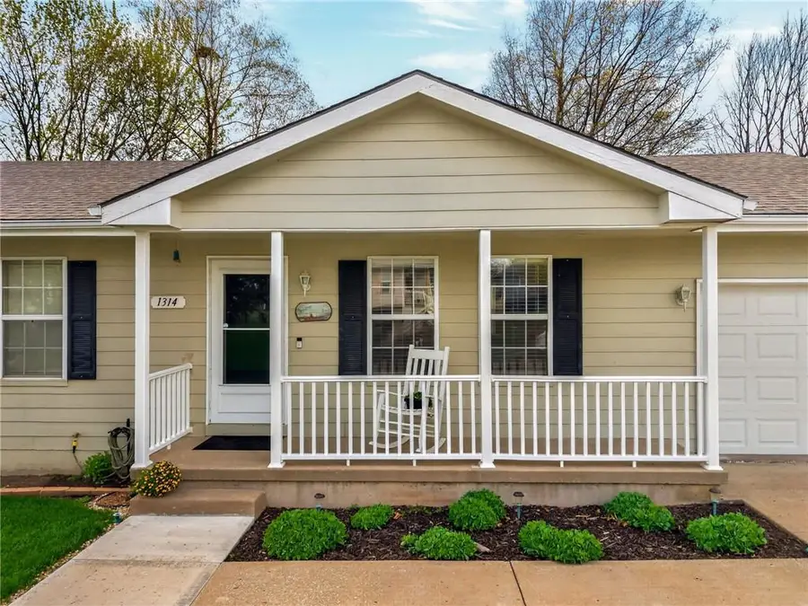1314 Susan Street, Kearney, MO 64060 - #2