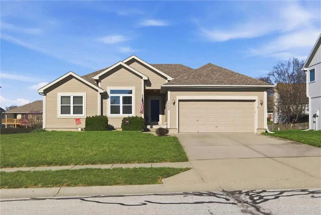 14608 Green Castle Street, Smithville, MO 64089 - #1