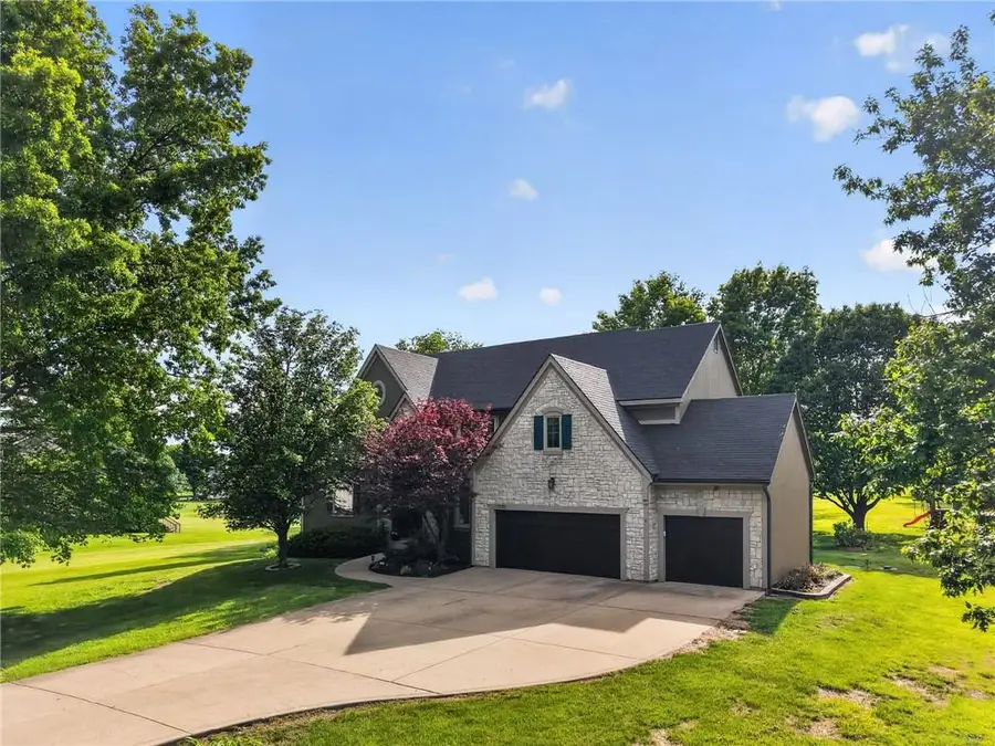 17570 Bond Avenue, Overland Park, KS 66221 - #2