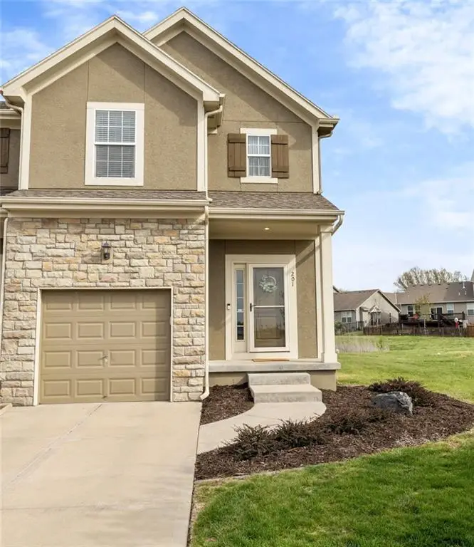 201 N Laurel Street, Gardner, KS 66030 - #1