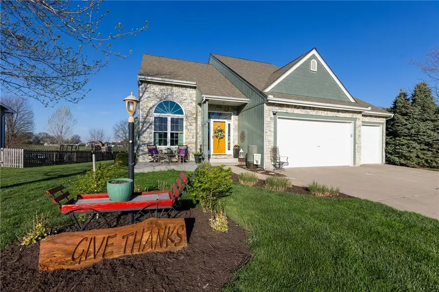 620 Liberty Road, Smithville, MO 64089 - #3