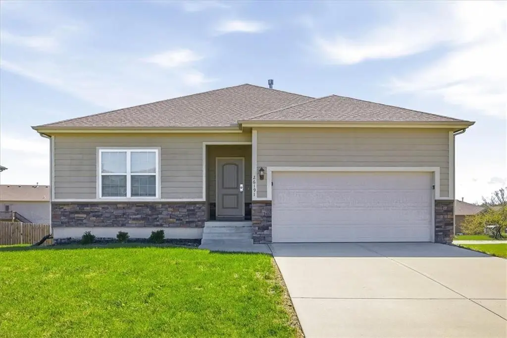 26191 W 141st Terrace, Olathe, KS 66061 - #1