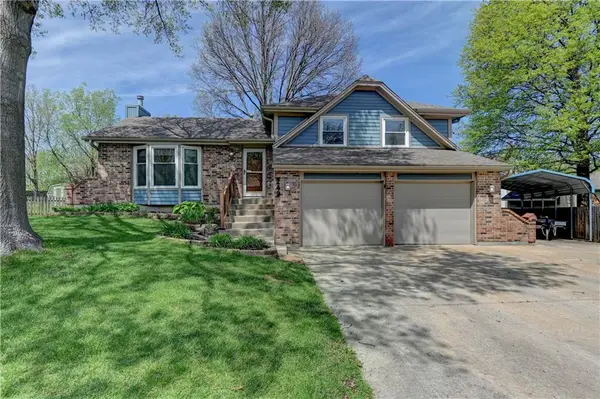 249 S Chambery Drive, Olathe, KS 66061