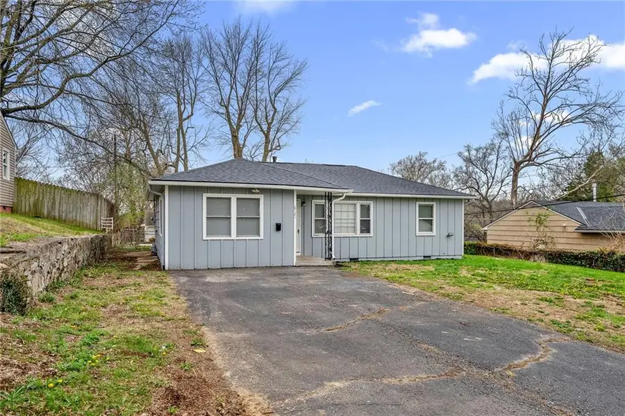 6121 Cleveland Avenue, Kansas City, KS 66104 - #3