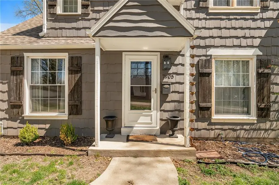 7905 Belleview Avenue, Kansas City, MO 64114 - #3