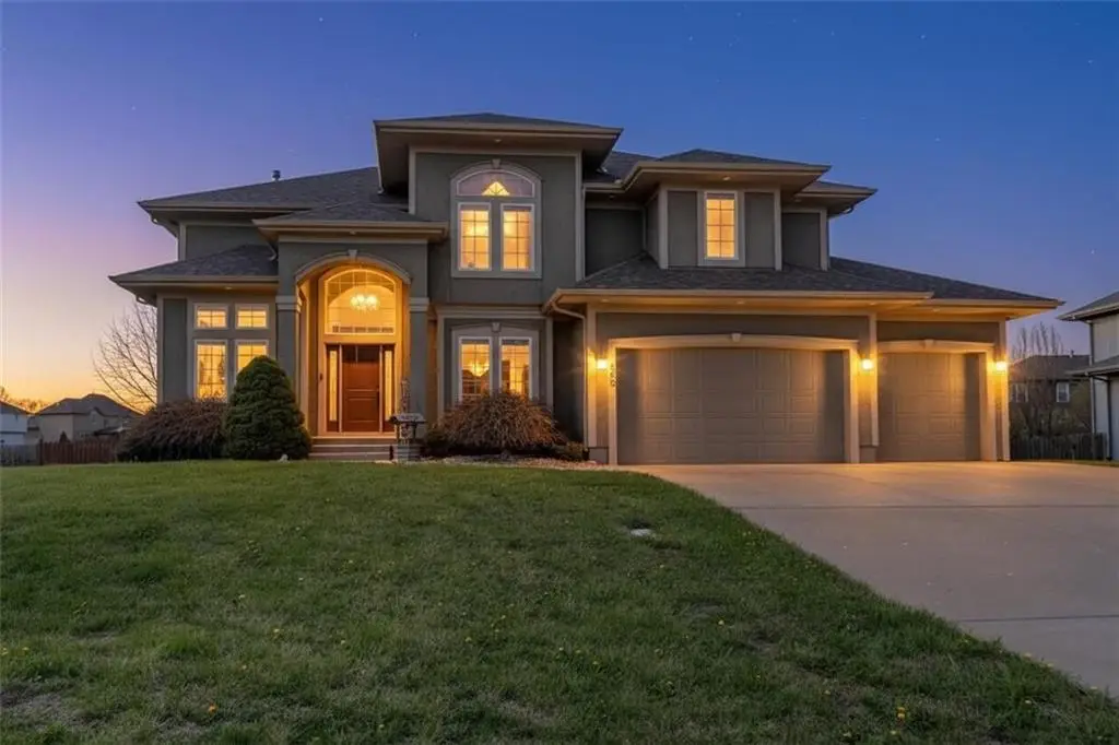 500 NE Woodpark Lane, Lees Summit, MO 64086 - #1