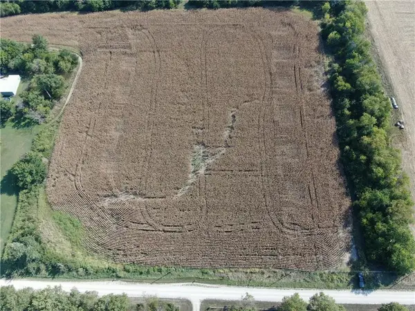 2000th Road, Lacygne, KS 66040