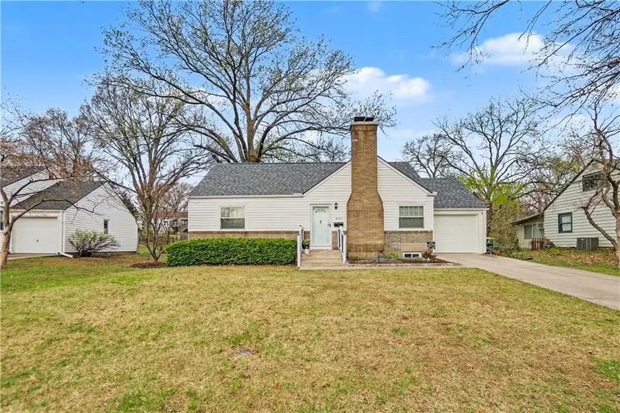 5044 NE Marvin Road, Kansas City, MO 64118 - #2