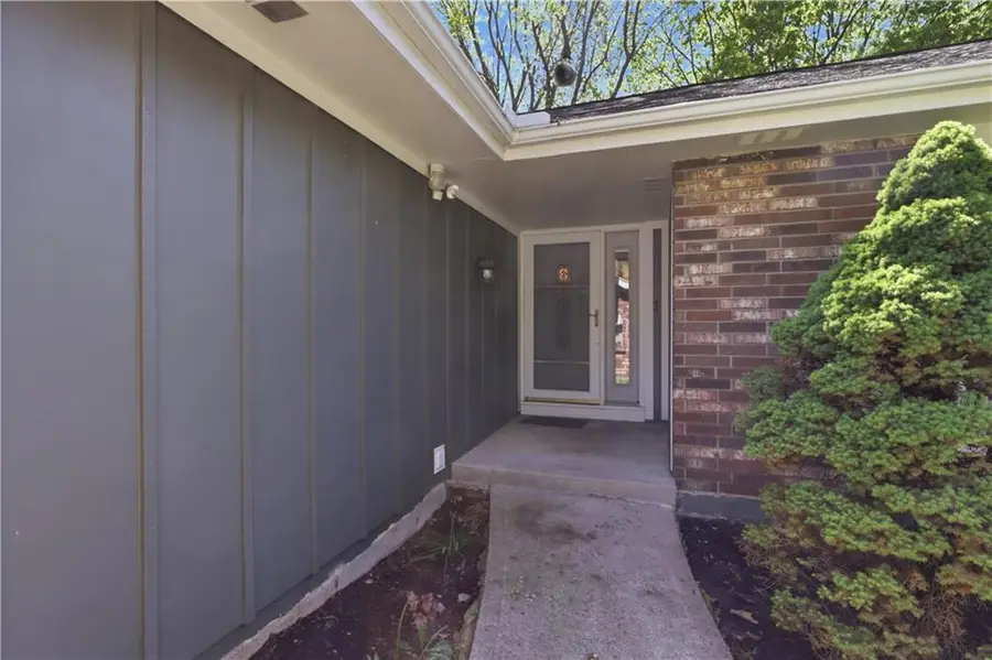 3608 NE Grant Street, Lees Summit, MO 64064 - #3