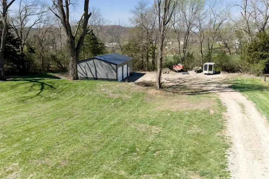 34287 167th Street, Leavenworth, KS 66048 - #2