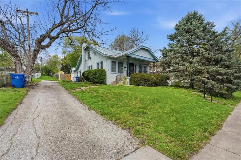 116 N Fairview Avenue, Liberty, MO 64068 - #1