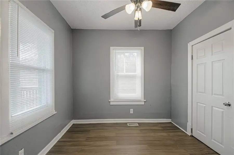 532 Parallel Avenue, Kansas City, KS 66104 - #3