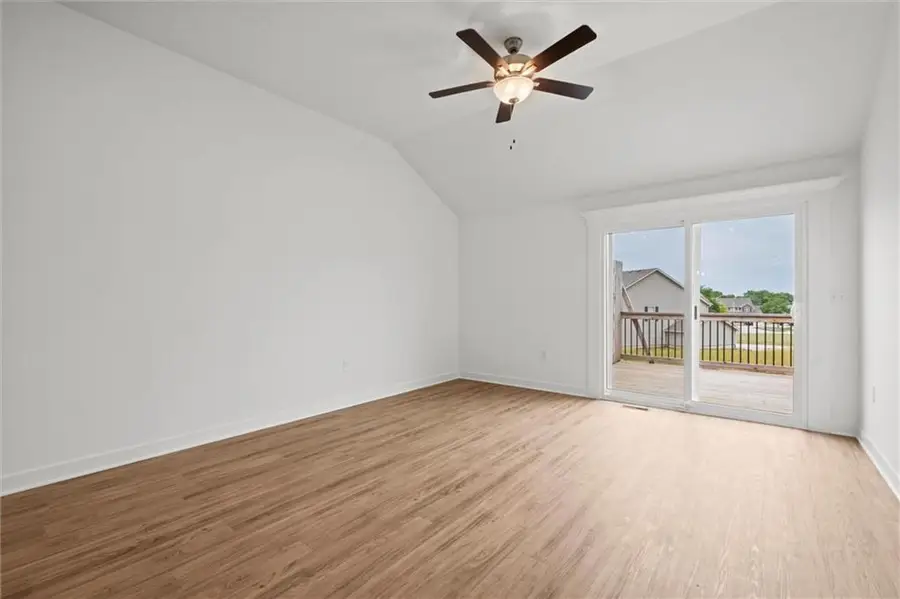 3818 NW 93rd Street, Kansas City, MO 64154 - #2