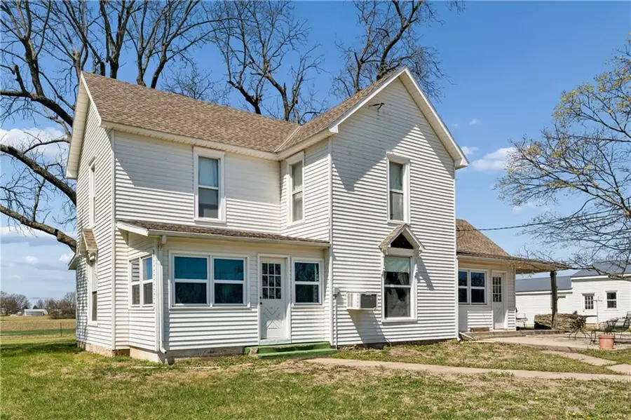 10290 W 271st Street, Louisburg, KS 66053 - #2