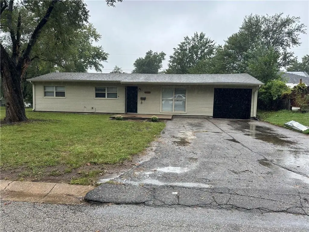 2532 S 51st Terrace, Kansas City, KS 66106 - #1