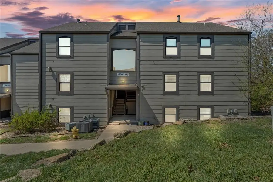 1300 Westbrooke Street, Lawrence, KS 66049 - #3