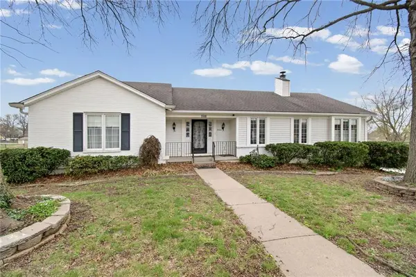 3300 S Hawthorne Avenue, Independence, MO 64052