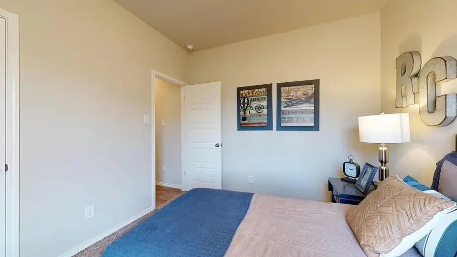 481 Valley View Drive, Tonganoxie, KS 66086 - #3