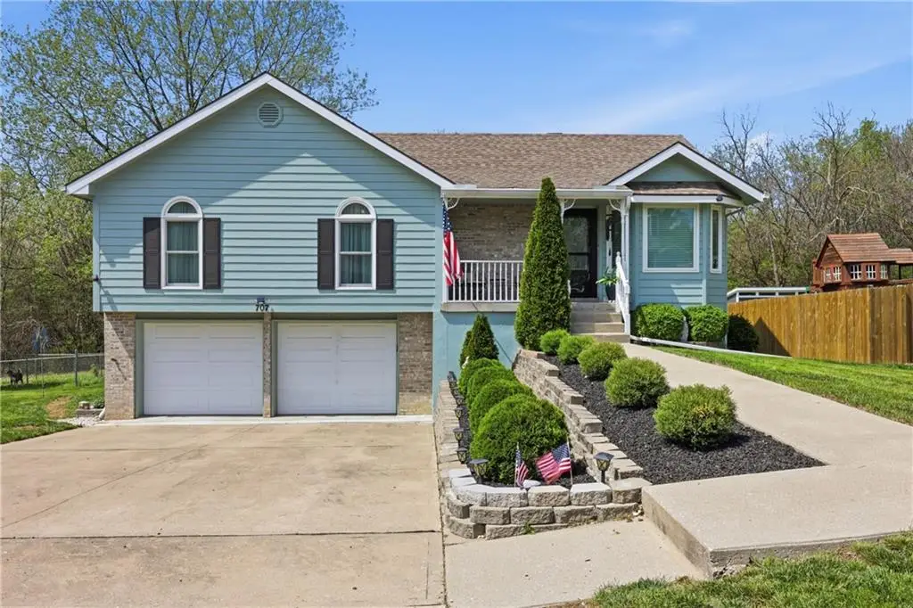 707 Christopher Drive, Pleasant Hill, MO 64080 - #1