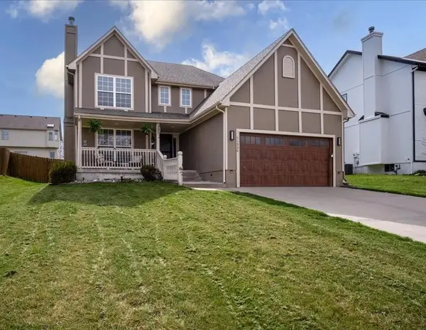 11336 N Summit Street, Kansas City, MO 64155