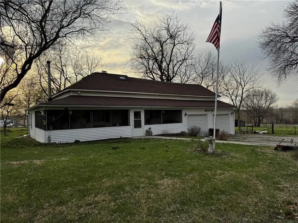 710 N Caldwell Street, Burlington Junction, MO 64428 - #1