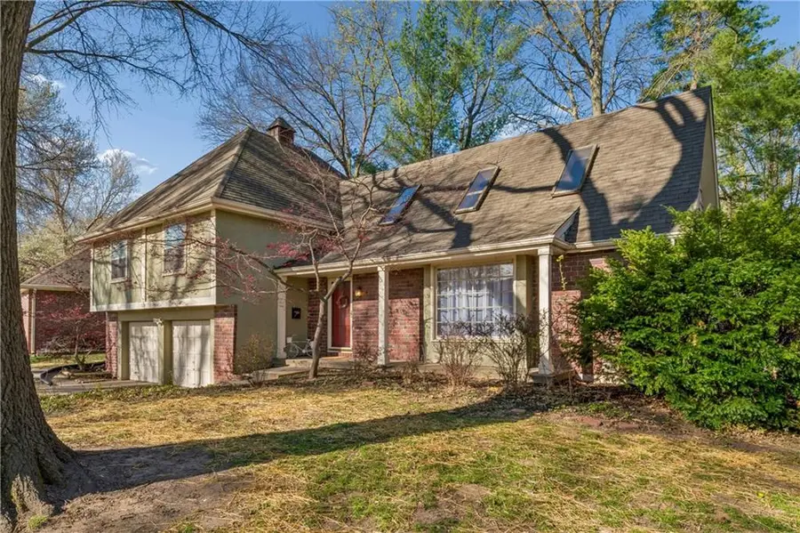 5124 Spring Avenue, Kansas City, MO 64133 - #3