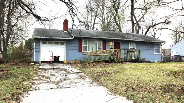 6809 W 72 Terrace, Overland Park, KS 66204