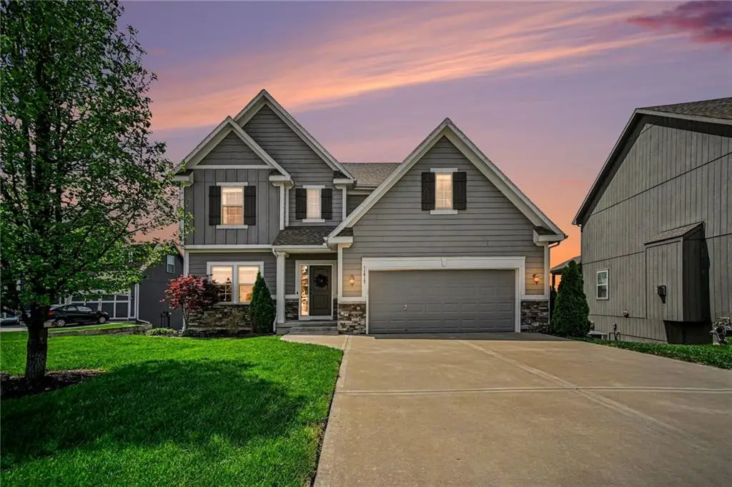 11612 N Farley Avenue, Kansas City, MO 64157 - #1