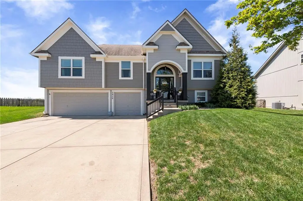 1910 Prairie Clover Road, Greenwood, MO 64034 - #1