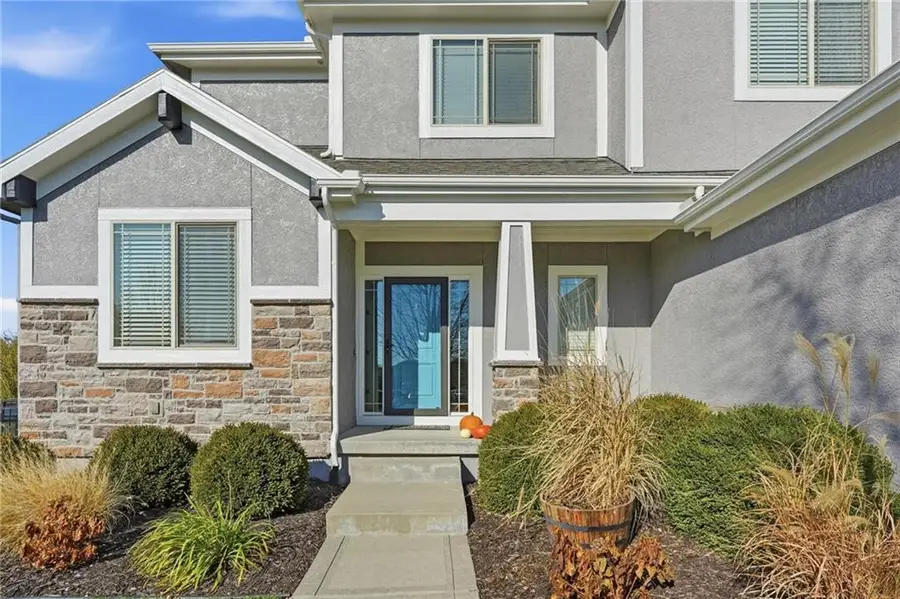 3106 SE 3rd Terrace, Lees Summit, MO 64063 - #2