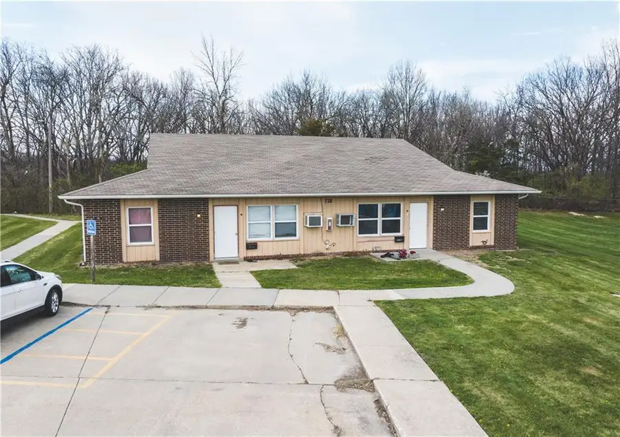 515 E 7th Street, Maryville, MO 64468 - #3