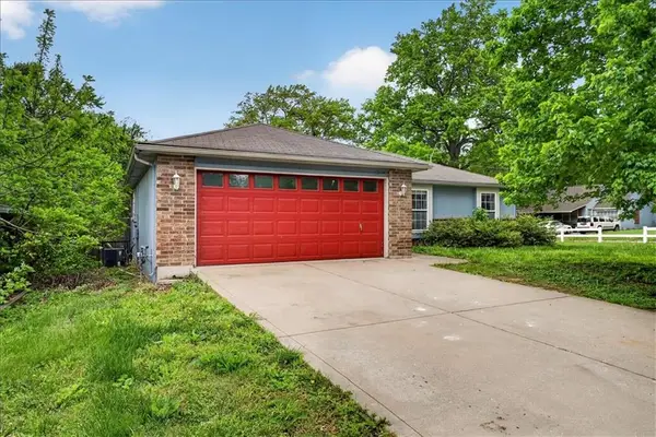 2800 S Fuller Avenue, Independence, MO 64052