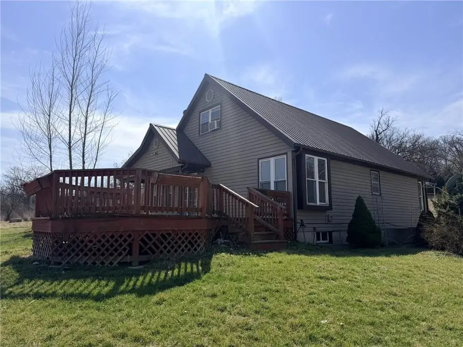 193 SW 52nd Avenue, Trenton, MO 64683 - #2