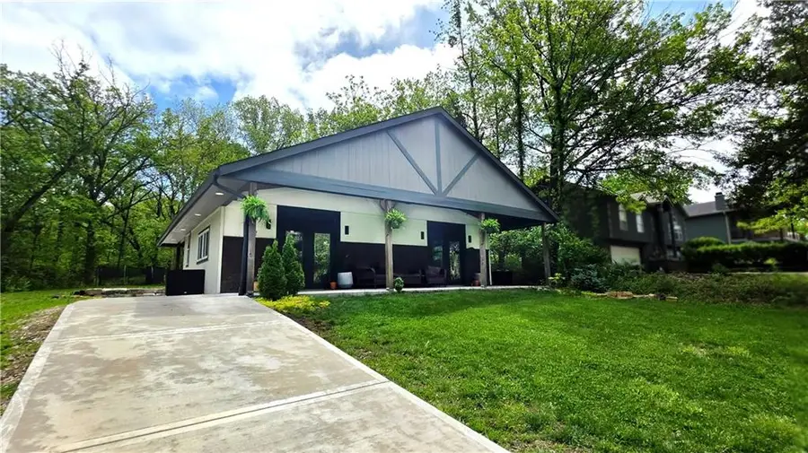 72 & 71 V Street, Lake Lotawana, MO 64086 - #2