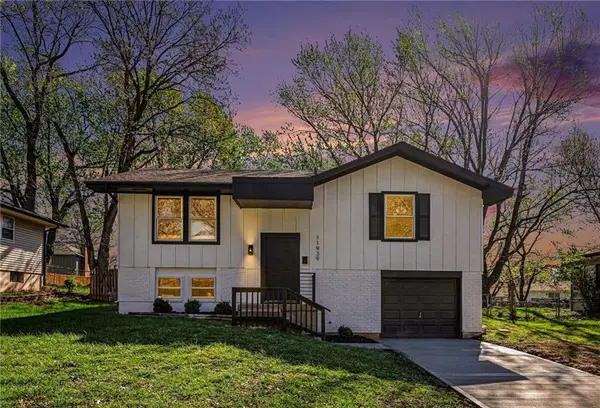 11939 Smalley Avenue, Grandview, MO 64030