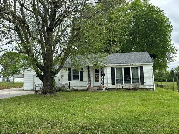 115 E South Street, Richmond, MO 64085