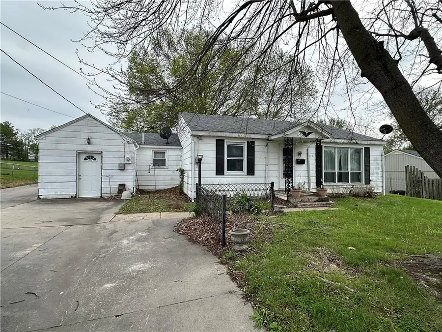 115 E South Street, Richmond, MO 64085 - #2