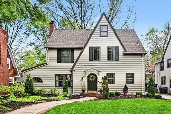419 W 70th Terrace, Kansas City, MO 64113